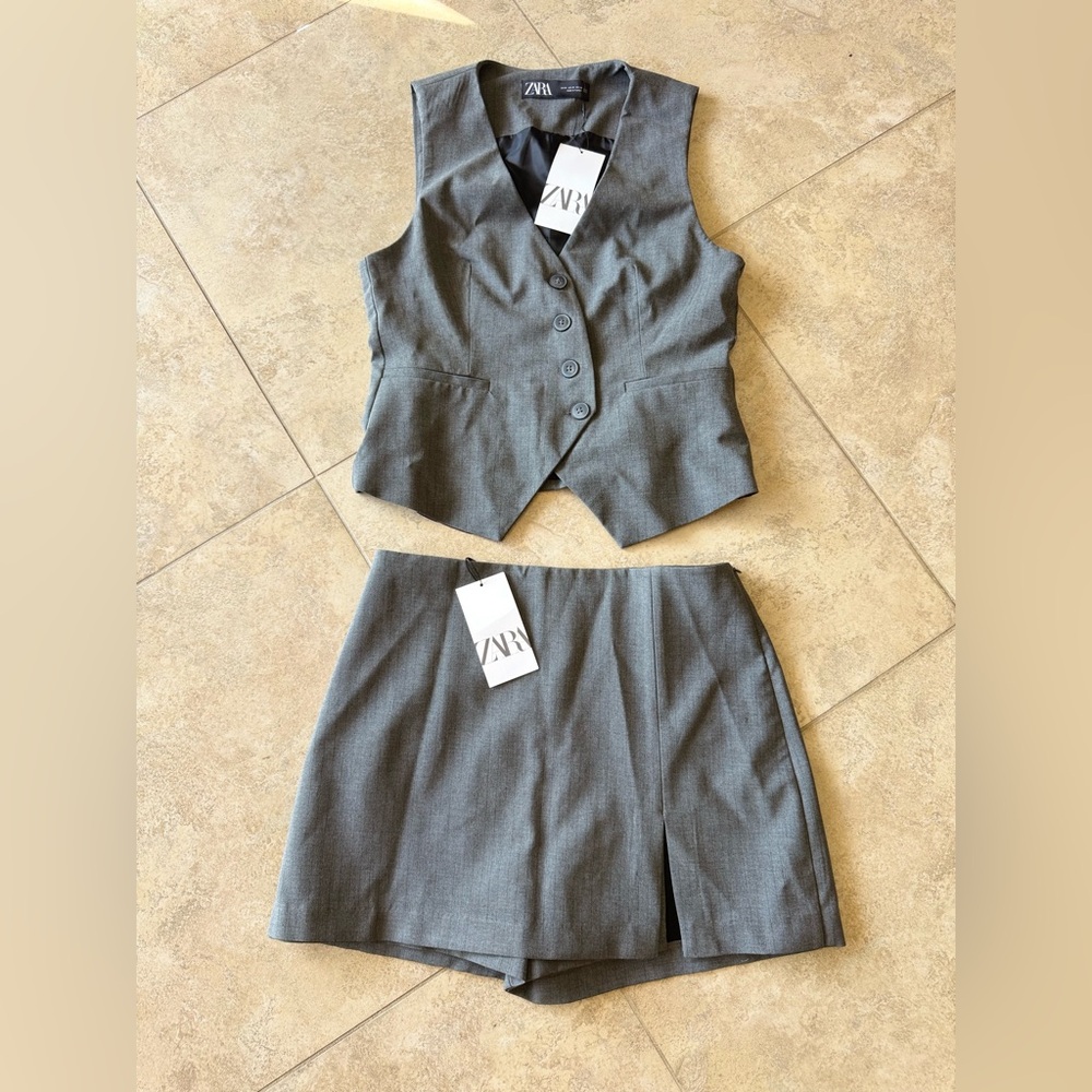 NWT Zara grey waistcoat Medium  and matching slit skort Large set.